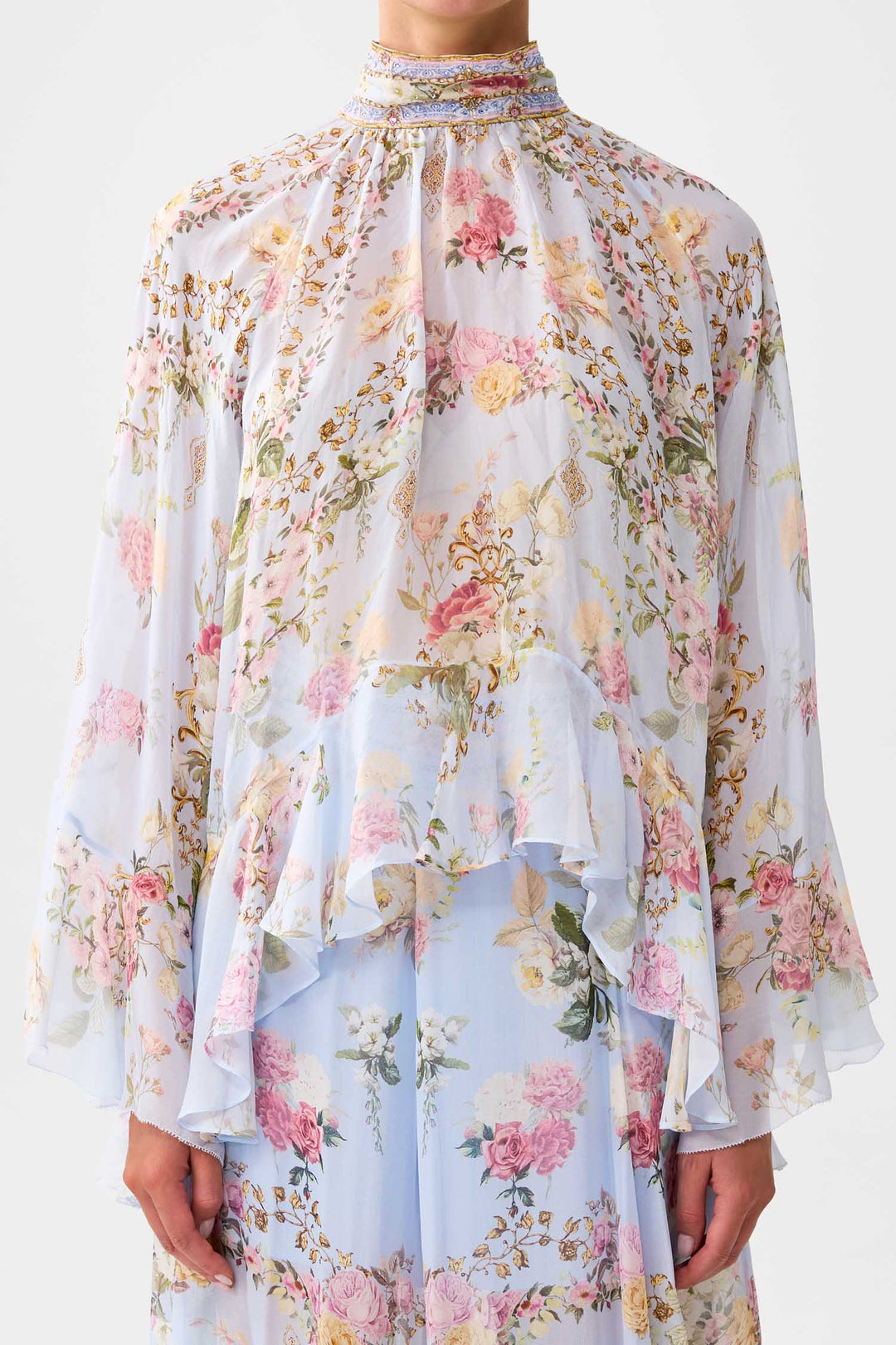 Collared LS Top w Ruffles in Tiled In Time