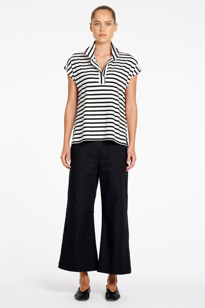 Crop Flat Pant in Black