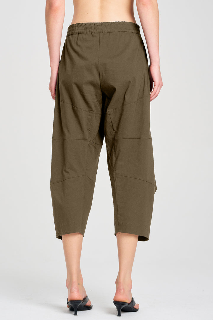 Cross Pant in Fossil