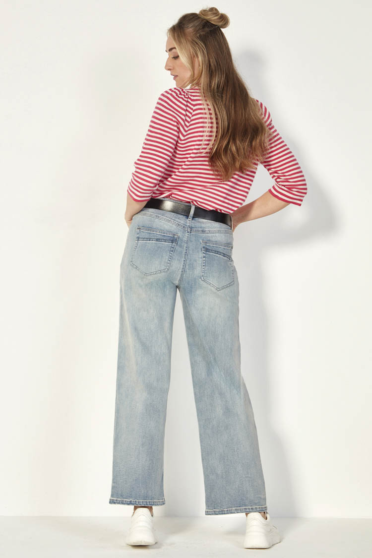 Cruise Jean in Mid Blue