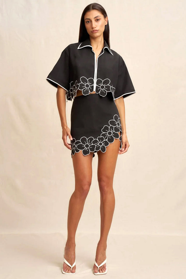 Dahlia Crop Shirt in Black