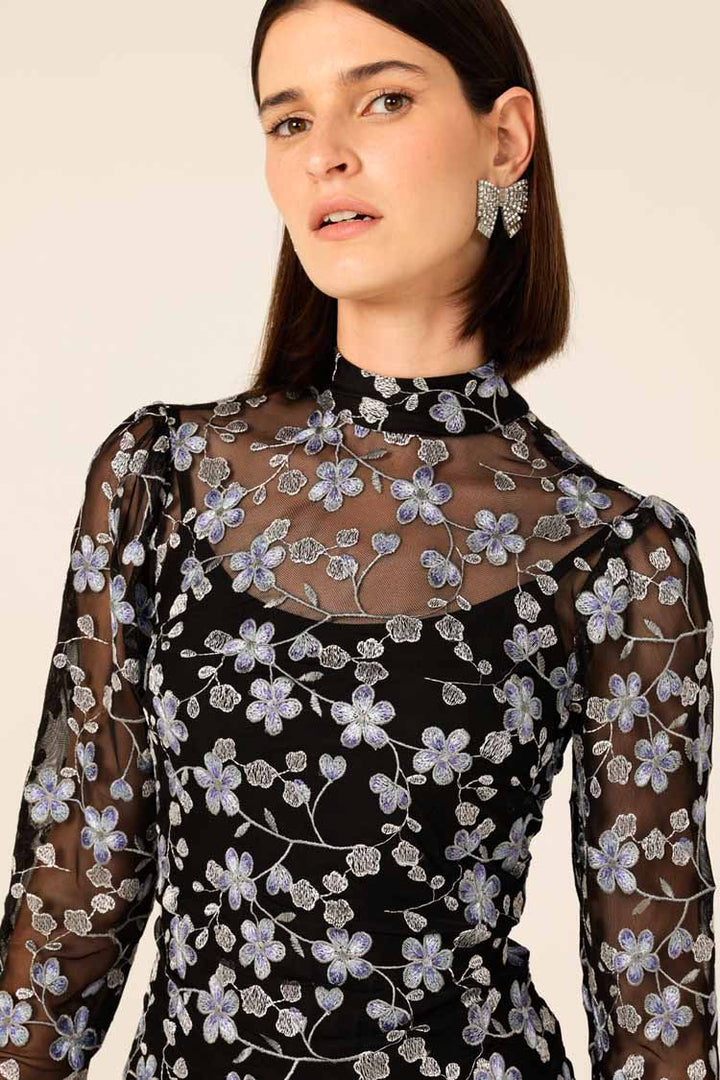 Delicate Domain Dress in Periwinkle Black Flower