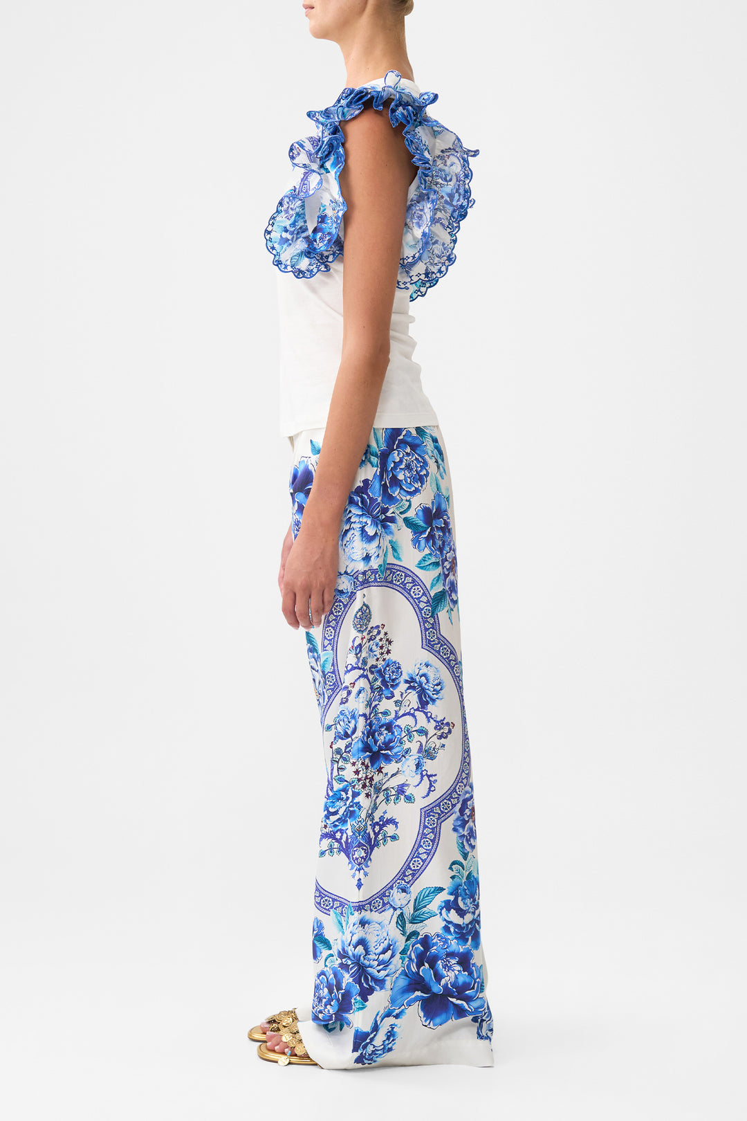 Double Frill Sleeve Tee in A Ceramic Garden