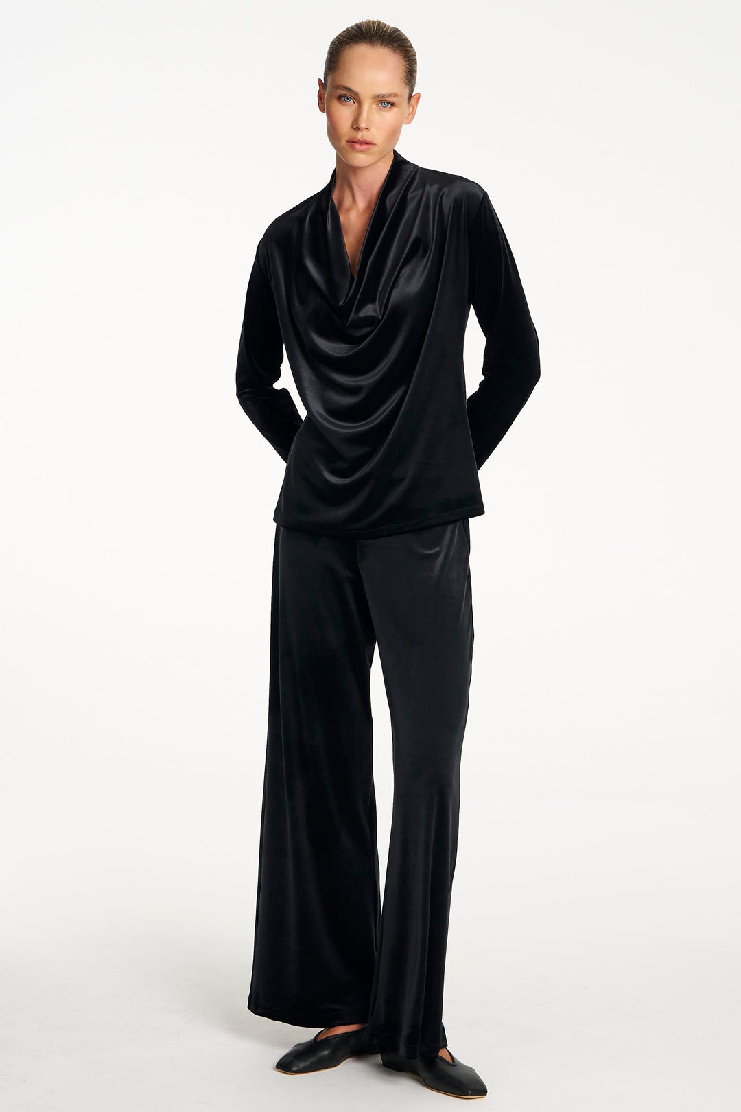 Drape Top in Black