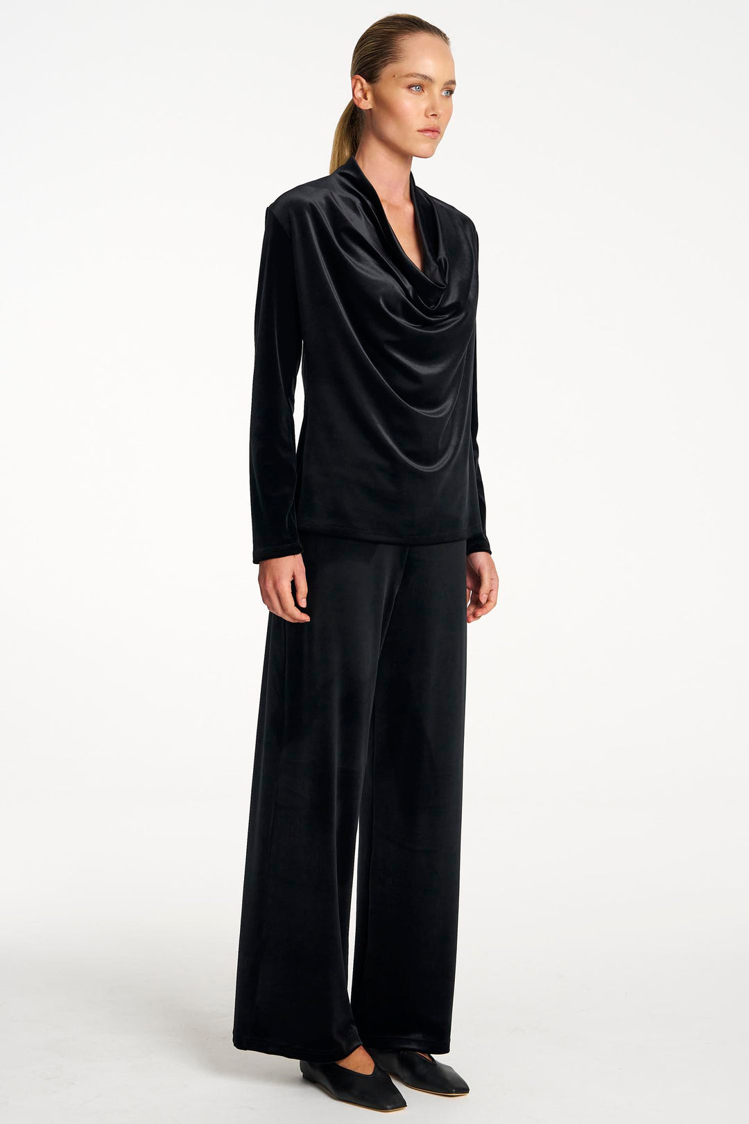 Drape Top in Black