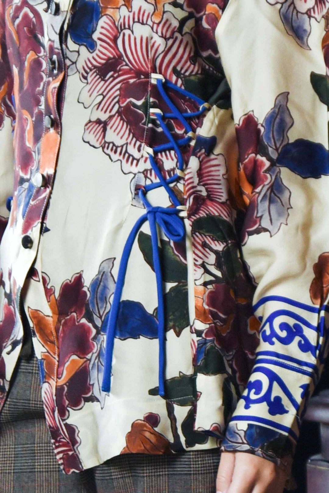 Drawn To You Shirt in Floral