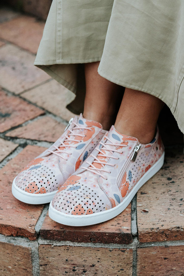 EG17P Zipped Sneakers in Mojave