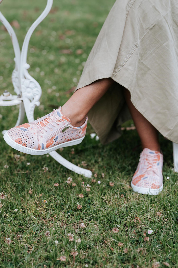 EG17P Zipped Sneakers in Mojave