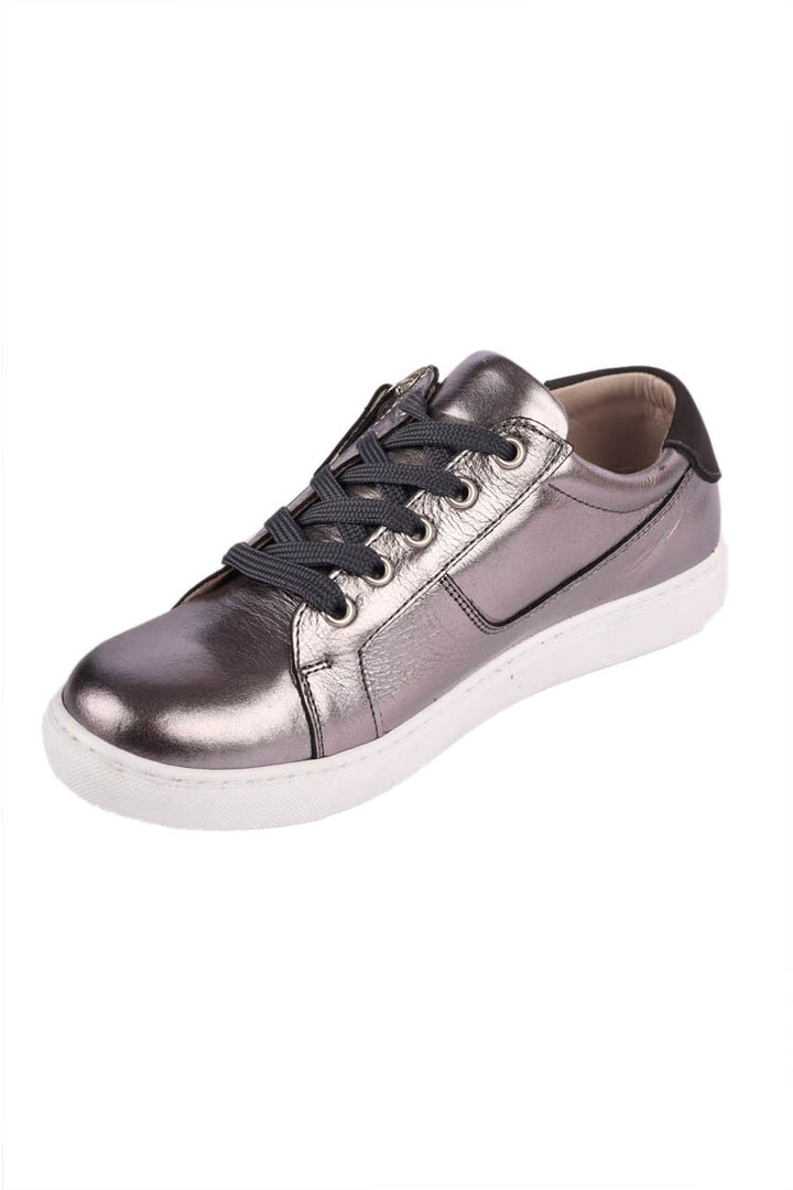 EG520 Sneakers in Pewter