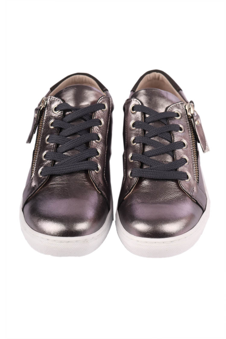 EG520 Sneakers in Pewter