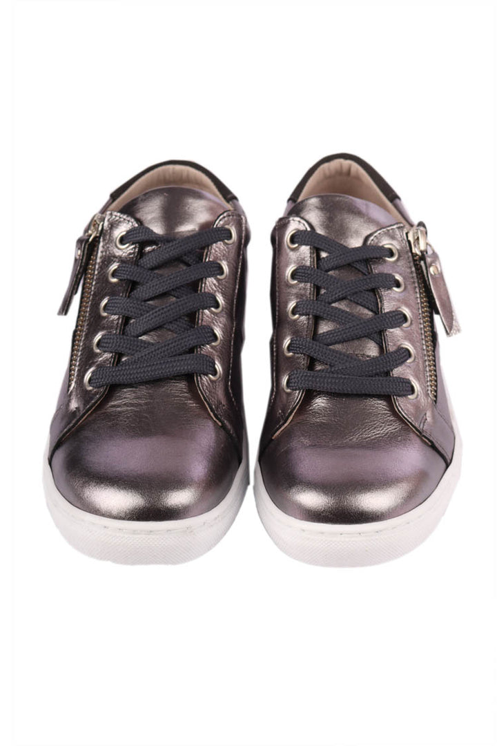 EG520 Sneakers in Pewter