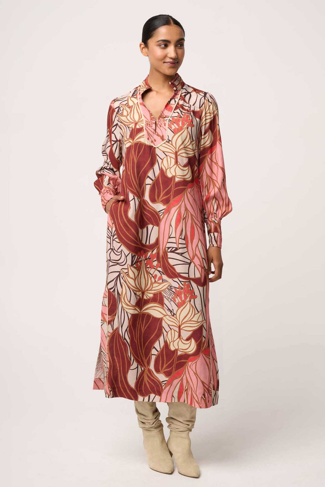 Edith Midi Dress in Cathedral Botanic