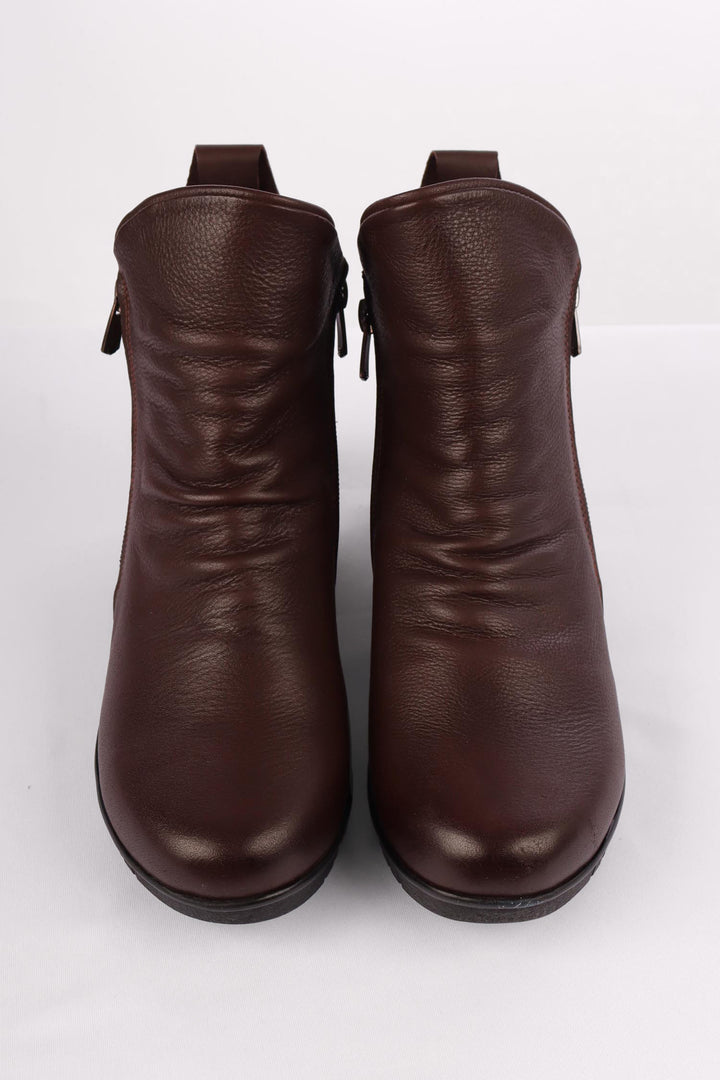 Ella Leather Boot in Chocolate