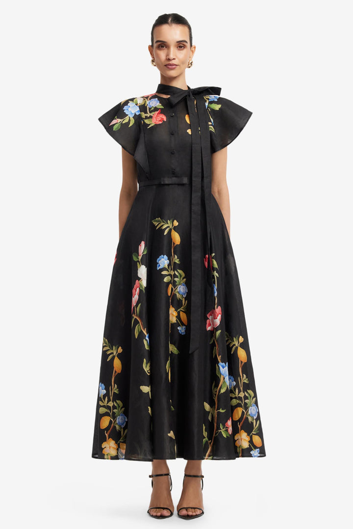 Elsie Flutter Sleeve Midi Dress in Lemon Vine Print in Ebony