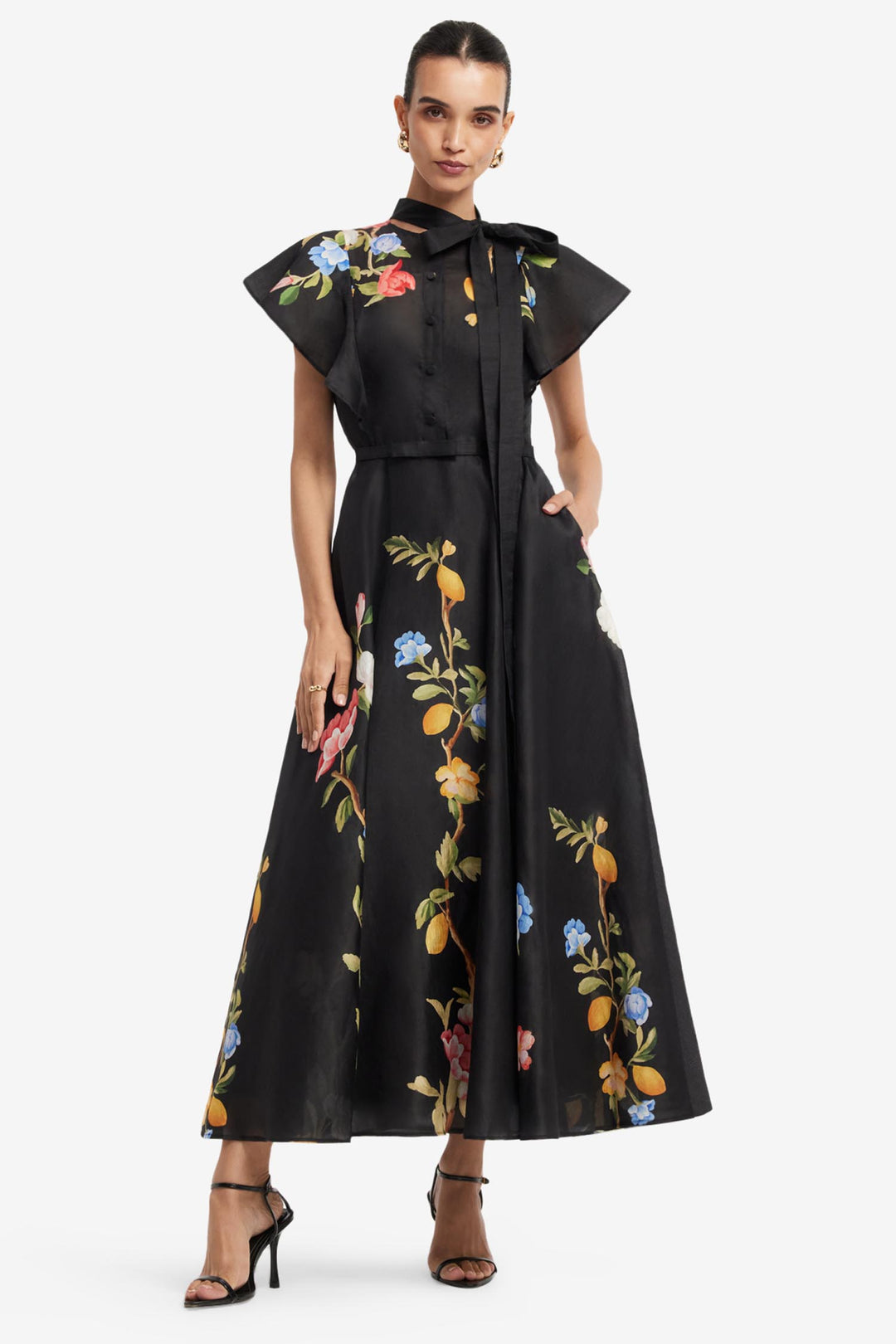Elsie Flutter Sleeve Midi Dress in Lemon Vine Print in Ebony