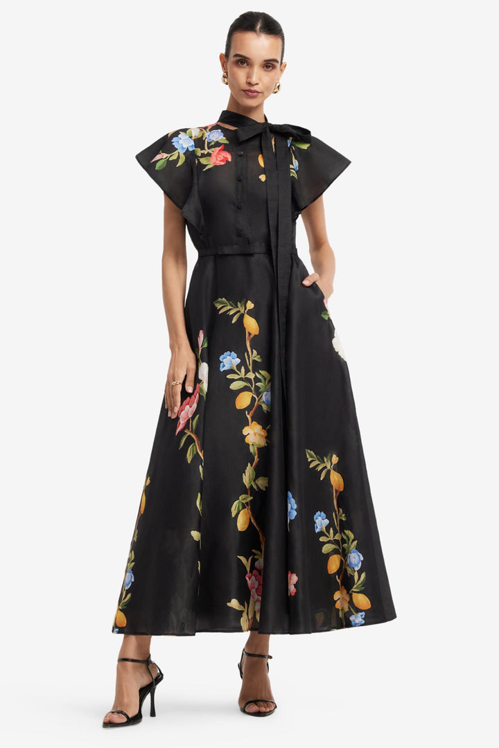 Elsie Flutter Sleeve Midi Dress in Lemon Vine Print in Ebony