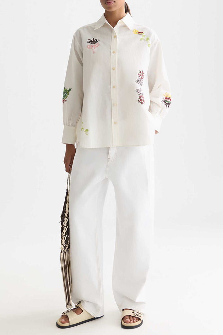 Embroidered Girlfriend Shirt in Eggnog