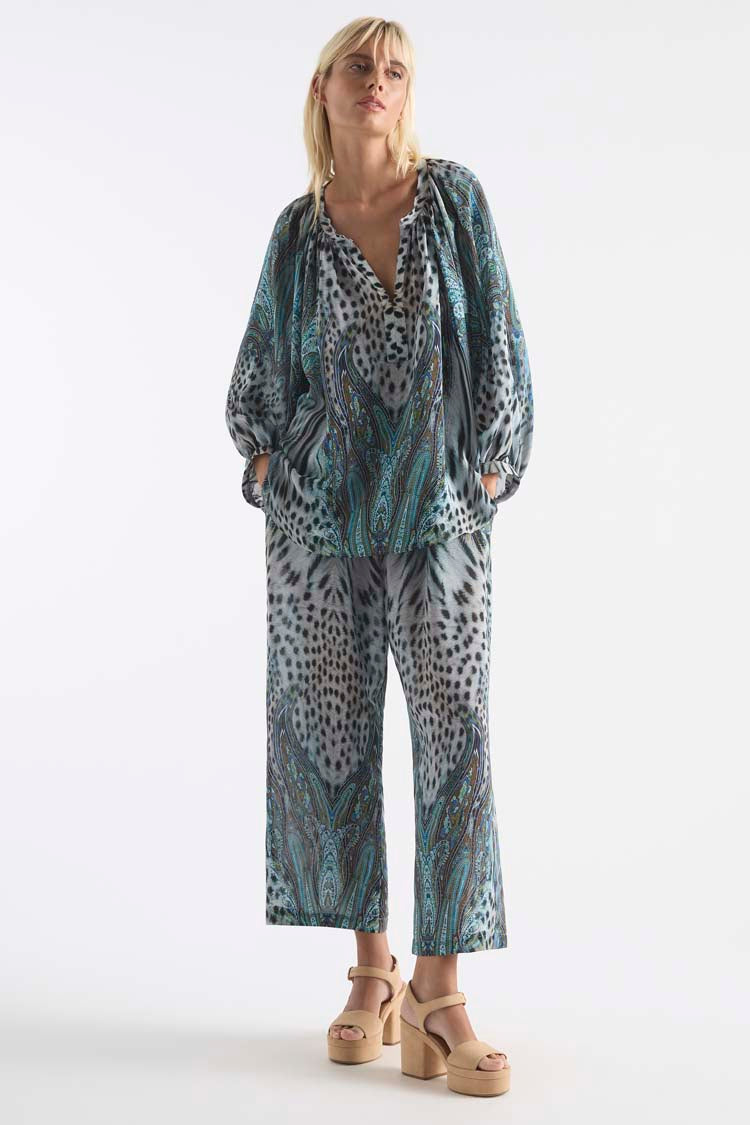 Escape Blouse in Peacock Print