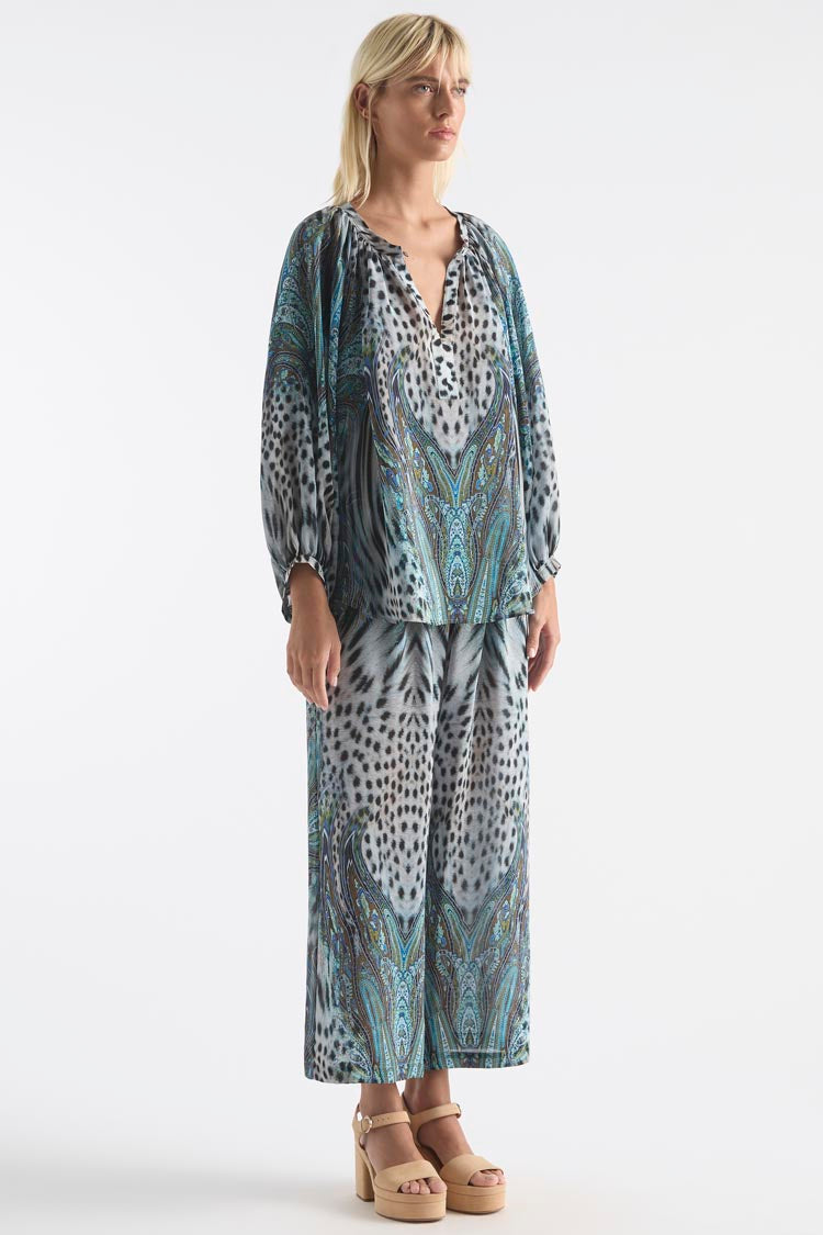 Escape Blouse in Peacock Print
