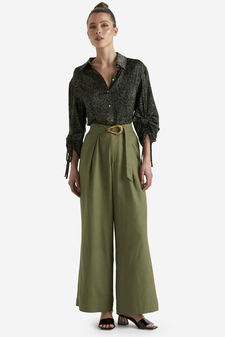 Explorer Shirt in Khaki Leopard