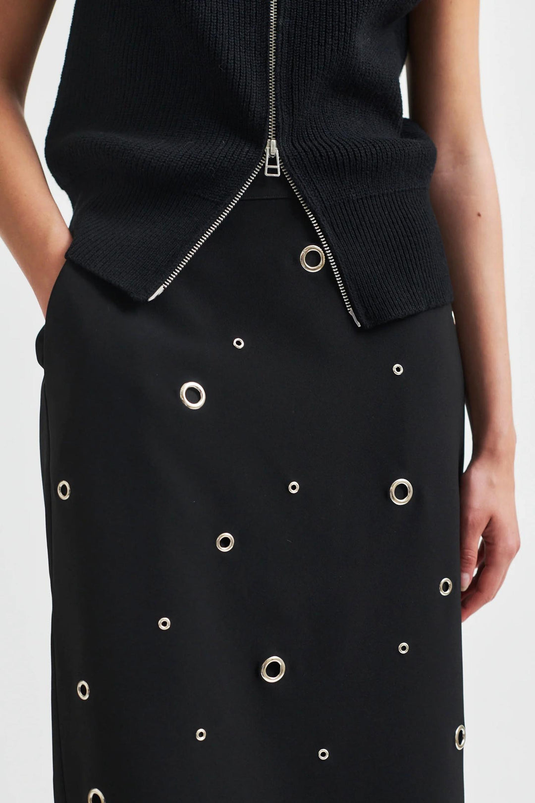 Eyla Pencil Skirt w Eyelets in Black