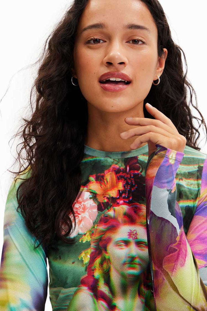 Fantasy Bust LS T-shirt