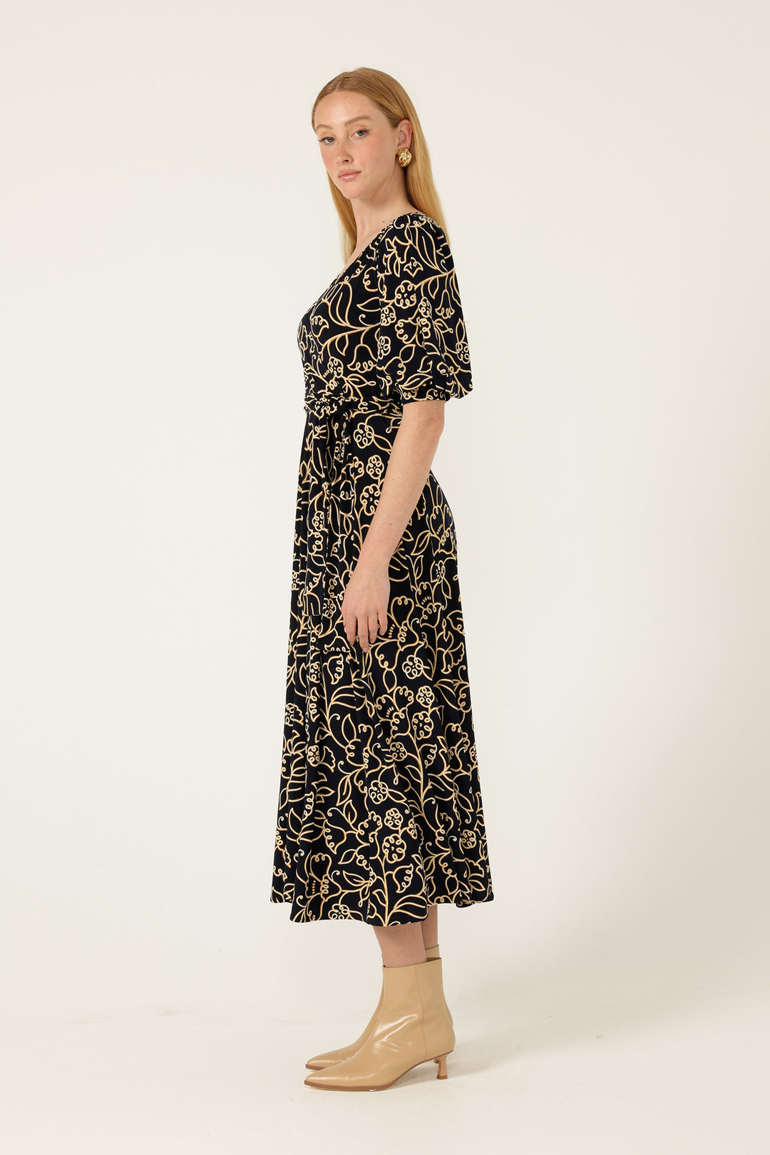 Faye Midi Dress in Navy Gold Flower