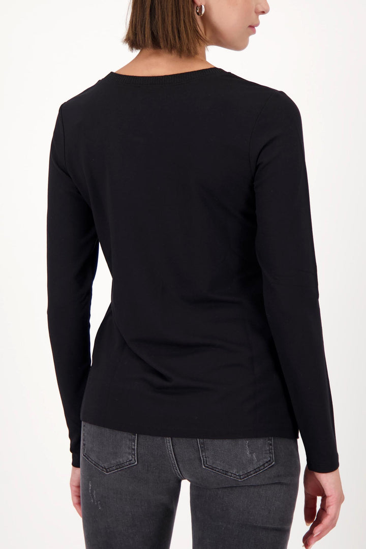 Basic T-shirt w Jewellery Chain in Black