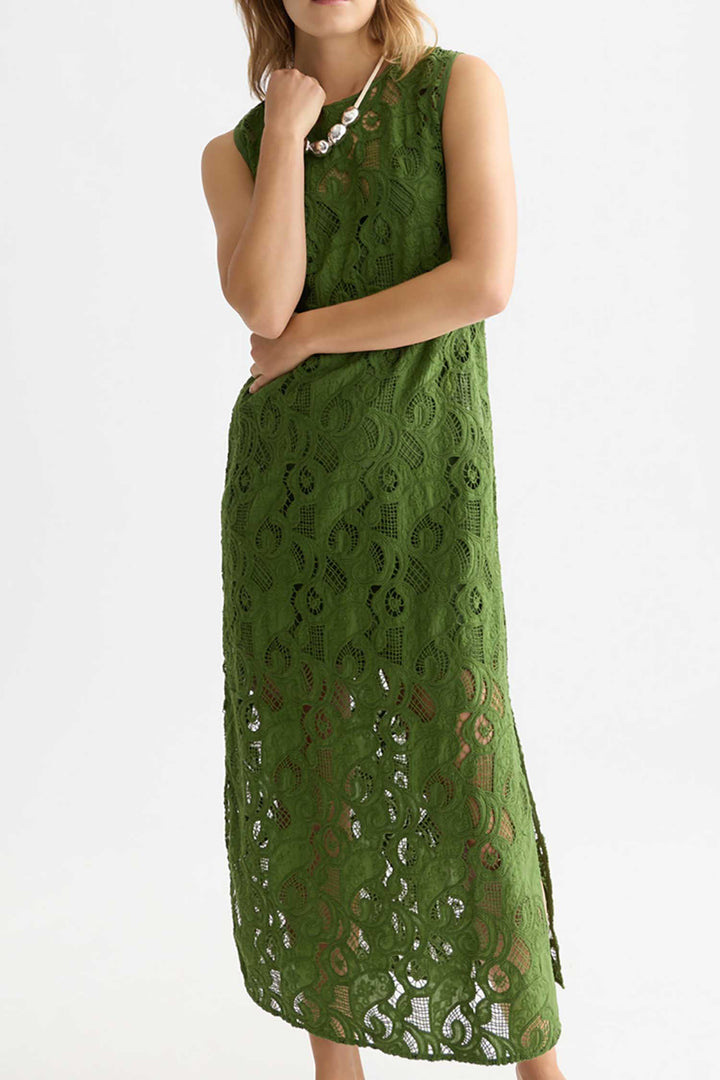 Flame Embroidery Midi Dress in Garden Green