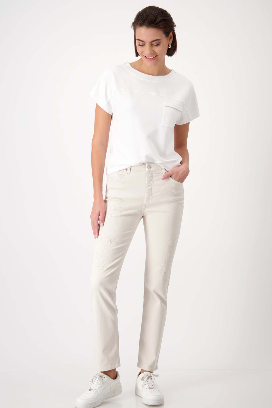 Floral Embroidered Jeans in Seashell