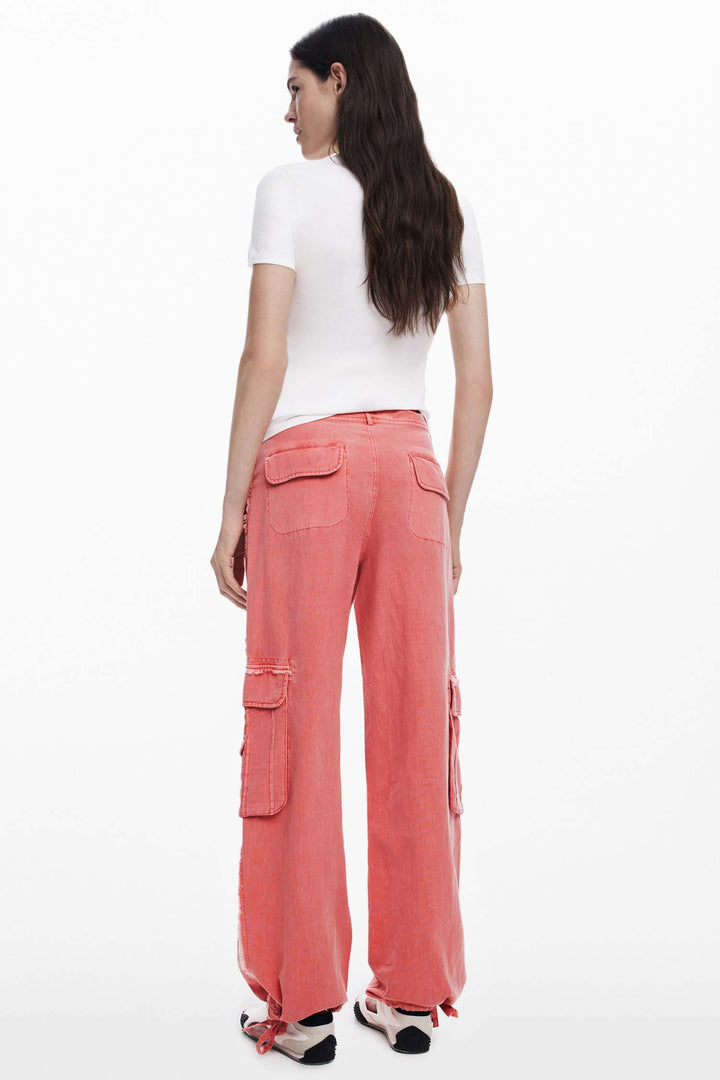 Fluid Cargo Pants in Rosa