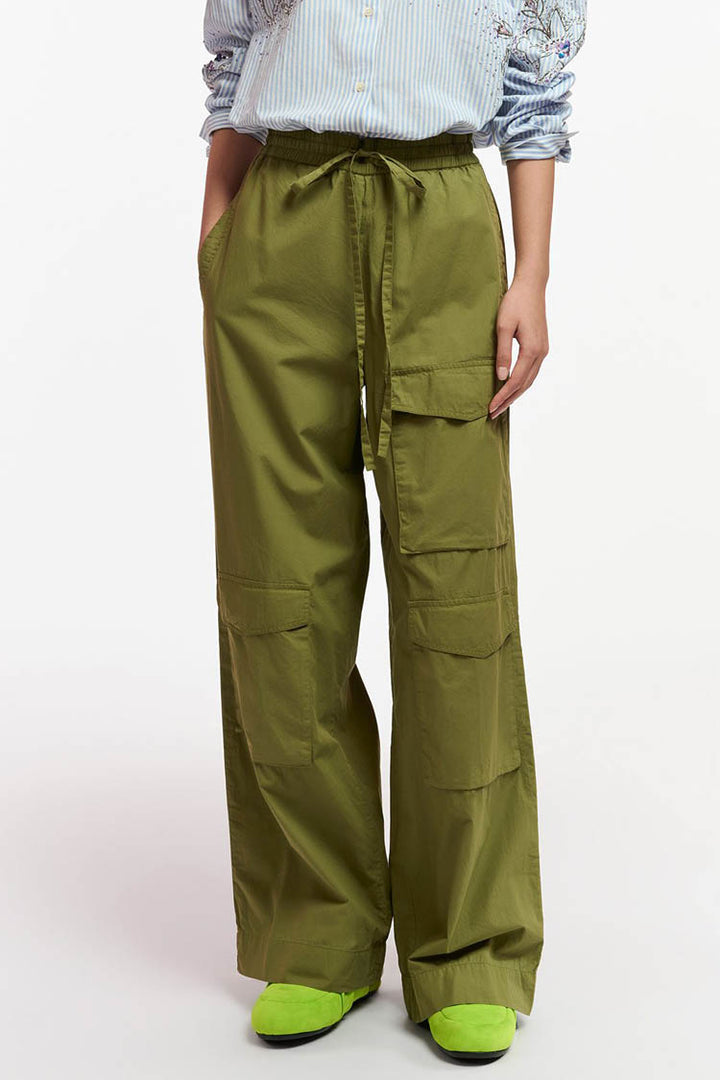 Fopy Cargo Wide Leg Pants in Olive Martini | FINAL SALE