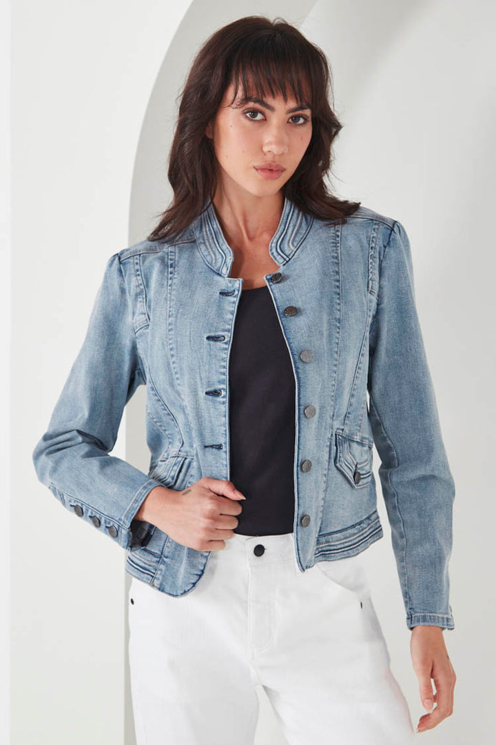 Gabby Jacket in Snow Wash Denim