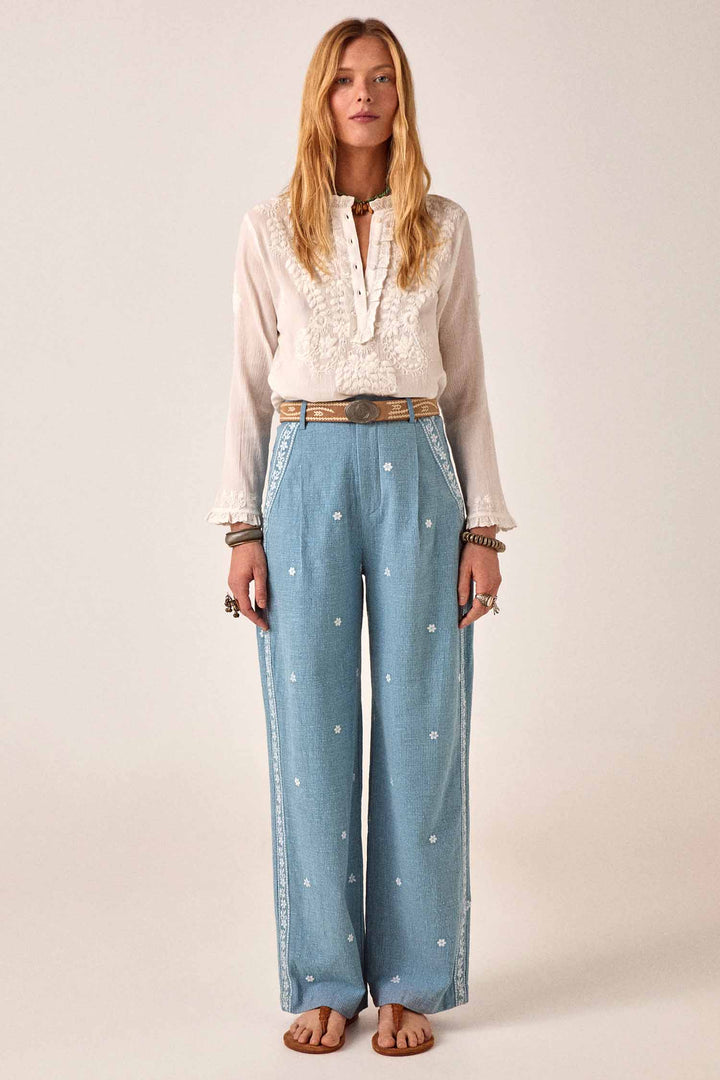 Gabriela Blouse in Off White