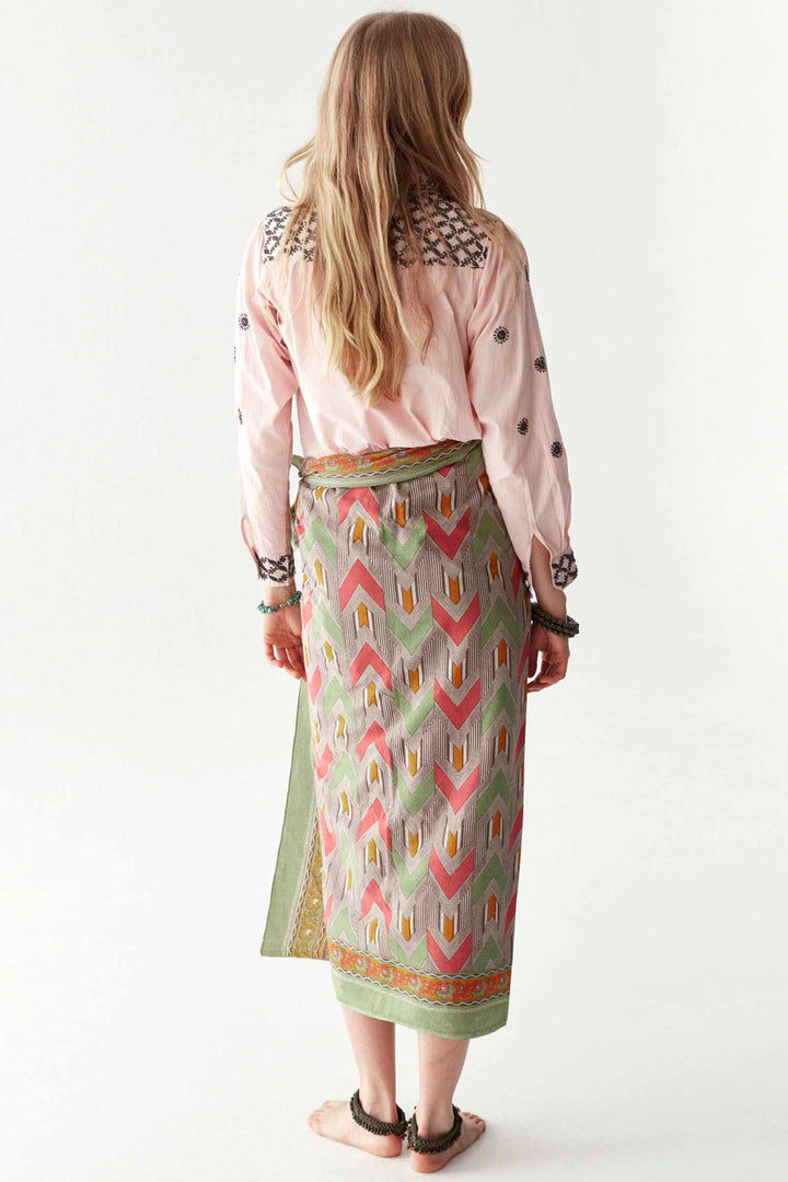 Ganges Lucknow Blouse in Software Pink