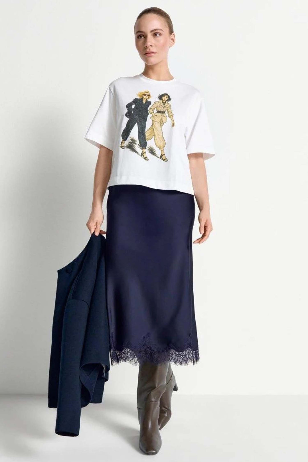 Gentle Fit T-Shirt w Women Print in White