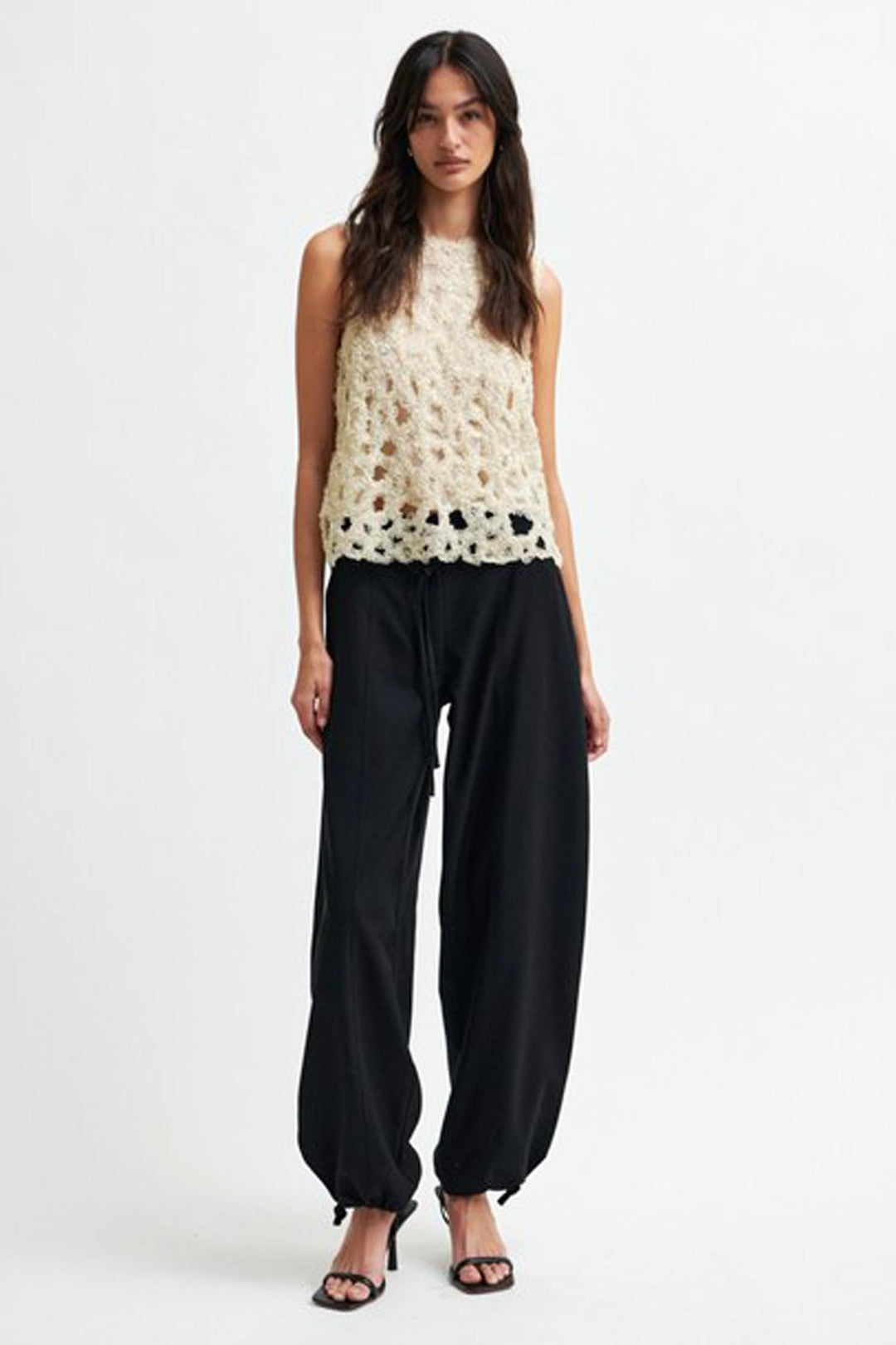 Gleam Top in Summer Sand