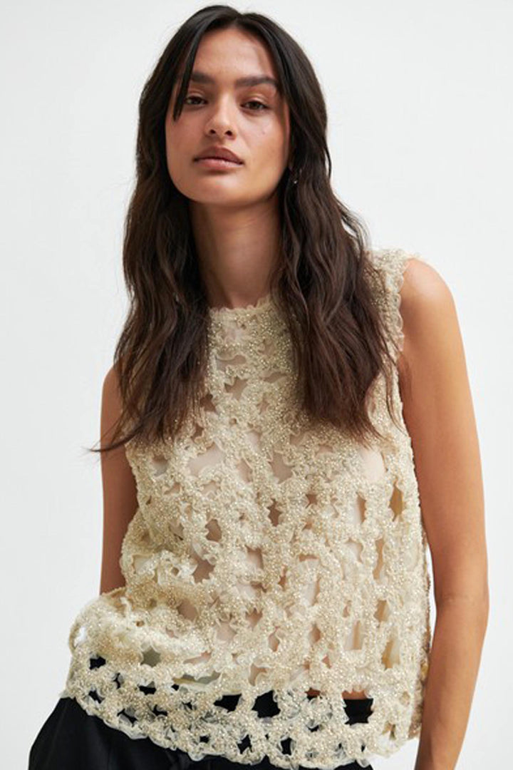 Gleam Top in Summer Sand