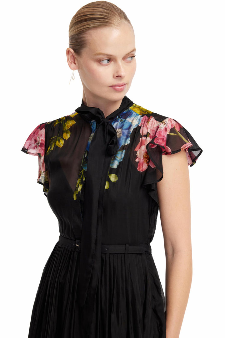 Grace Flutter Sleeve Midi Dress in Snapdragon in Ebony