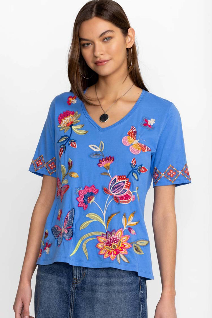Gracey Trapunto V-Neck T-Shirt in Ultramarine