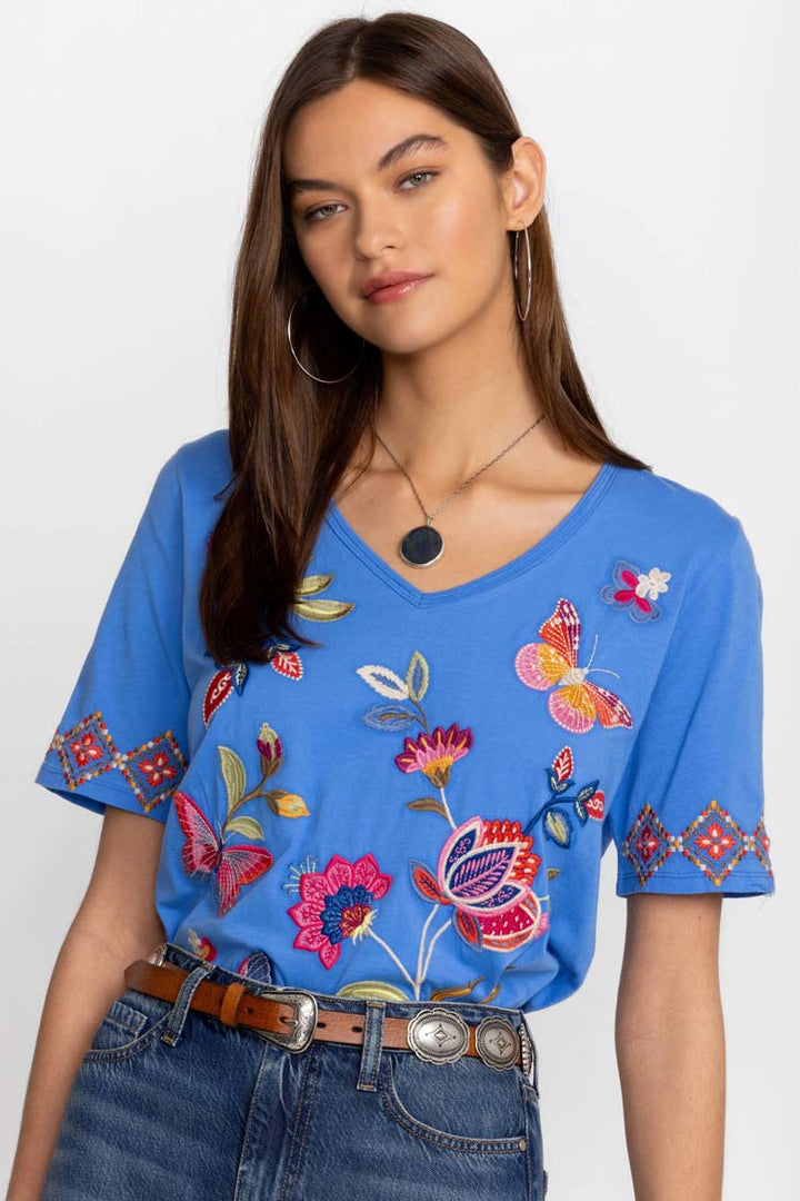 Gracey Trapunto V-Neck T-Shirt in Ultramarine