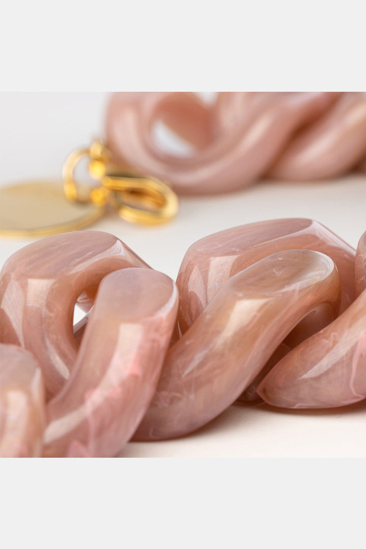Great Necklace in Rose Marble