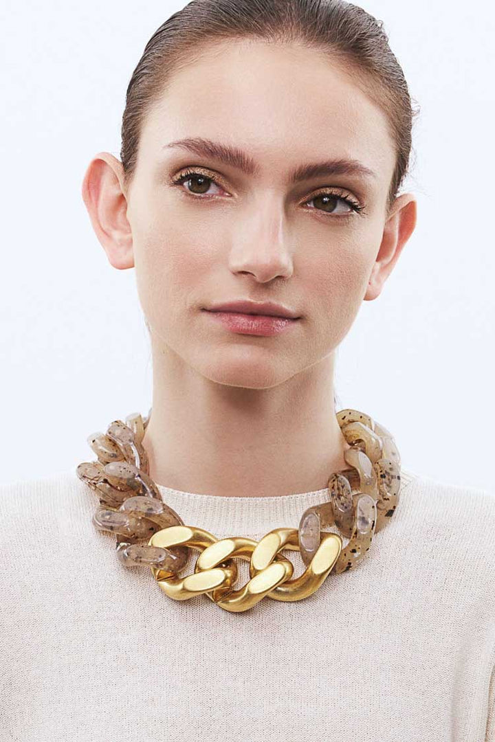 Great Necklace w Gold in Light Bernstein