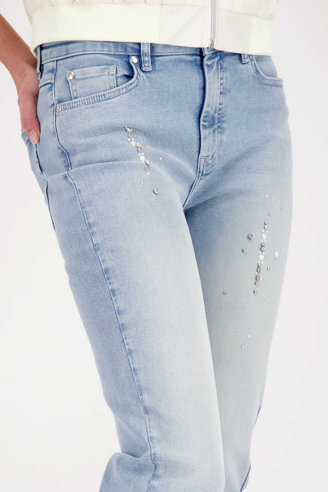 Greta Jewellery Jean in Light Denim
