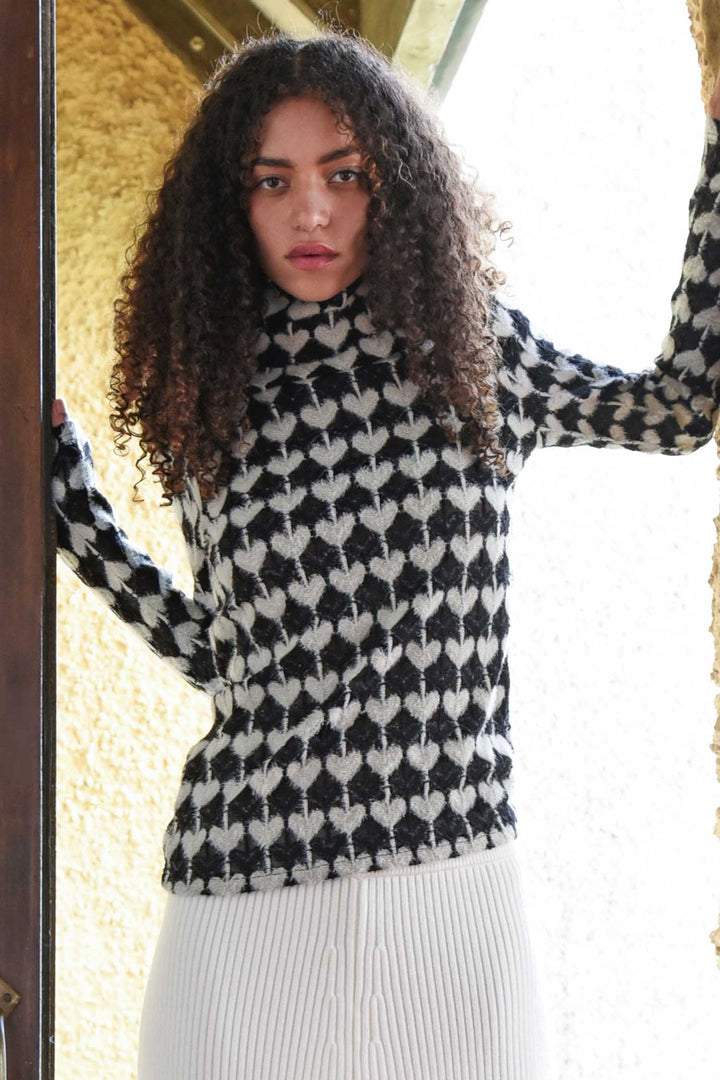 Heart Work Top in Black Cream