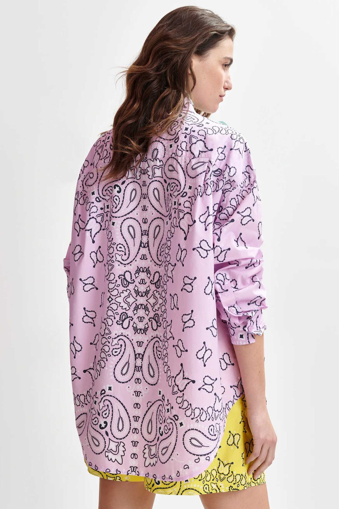 Histende Bandana Print oversized Shirt in Pure Pink