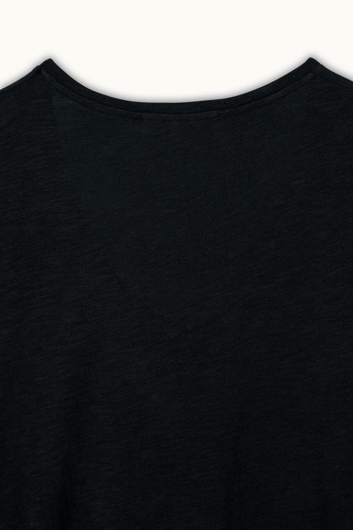 Jacksonville V-Neck SS T-Shirt in Black