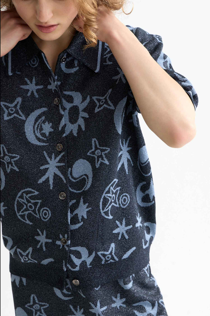 Jacquard Short Sleeve Pullover in Cosmic Sky Spaced Carbon