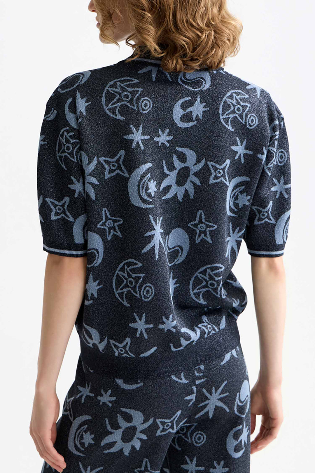 Jacquard Short Sleeve Pullover in Cosmic Sky Spaced Carbon