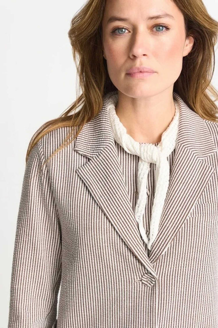 Jersey Seersucker Blazer in Coconut Bark